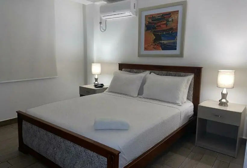 اتاق استاندارد یک نفره, Manakin Hostal & Resto