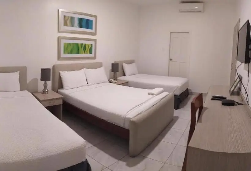 اتاق استاندارد سه نفره, Manakin Hostal & Resto