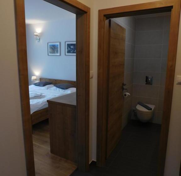 إستوديو قياسى, Penzion Eden