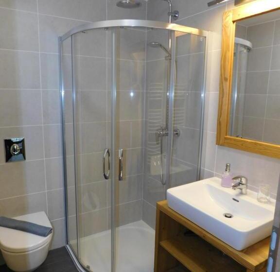 إستوديو قياسى, Penzion Eden