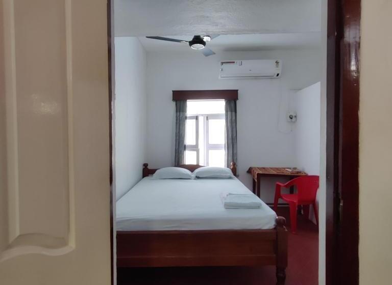 اتاق استاندارد, White Villa Guest House Pondicherry