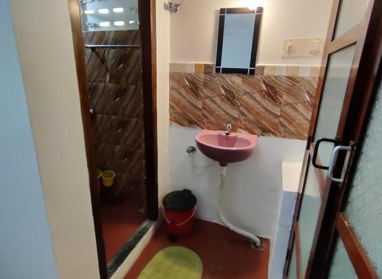 اتاق استاندارد, White Villa Guest House Pondicherry
