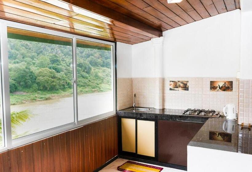 Willa 3 Sypialnie, Kandy Riverside Villa