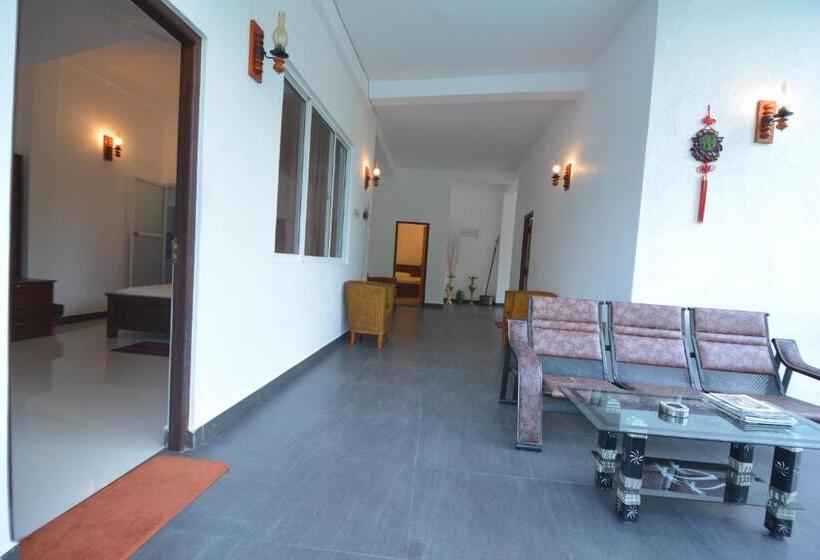 Apartament 1 Sypialnia, Kandy Riverside Villa
