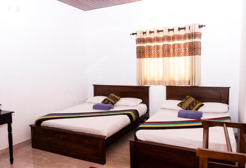 Pokój Rodzinny Ekonomiczny, Kandy Riverside Villa