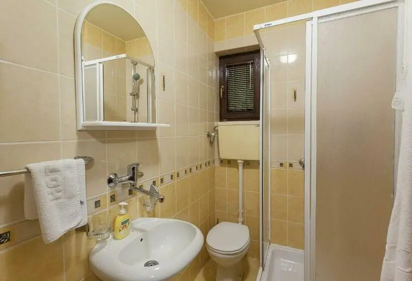 اتاق استاندارد, Guest House Vila Bajka
