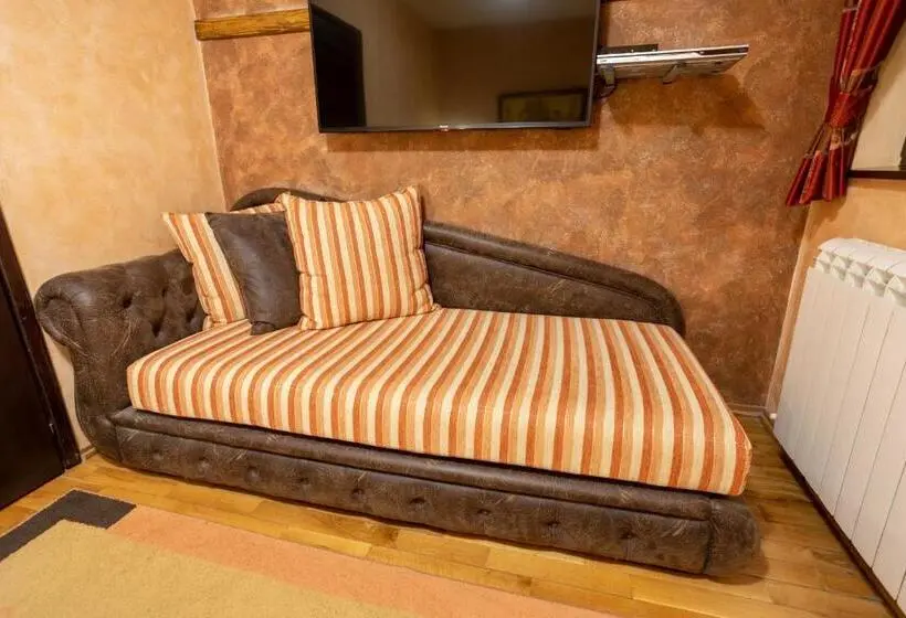 آپارتمان 1 خوابه, Guest House Vila Bajka