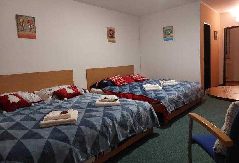 スタンダード４人部屋, Penzion Lipno Jantar