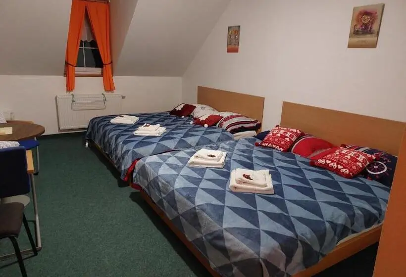 スタンダード４人部屋, Penzion Lipno Jantar