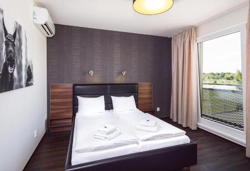 ２ベッドルームアパートメント, Penzion V Jízdárně