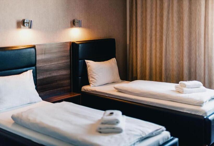 身障者適用スタンダードルーム, Penzion V Jízdárně