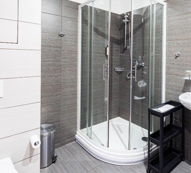 スタンダードルーム, Penzion V Jízdárně