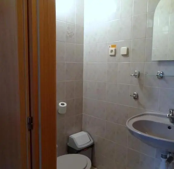 Standard Kolmen Hengen Huone, Pension Arnika