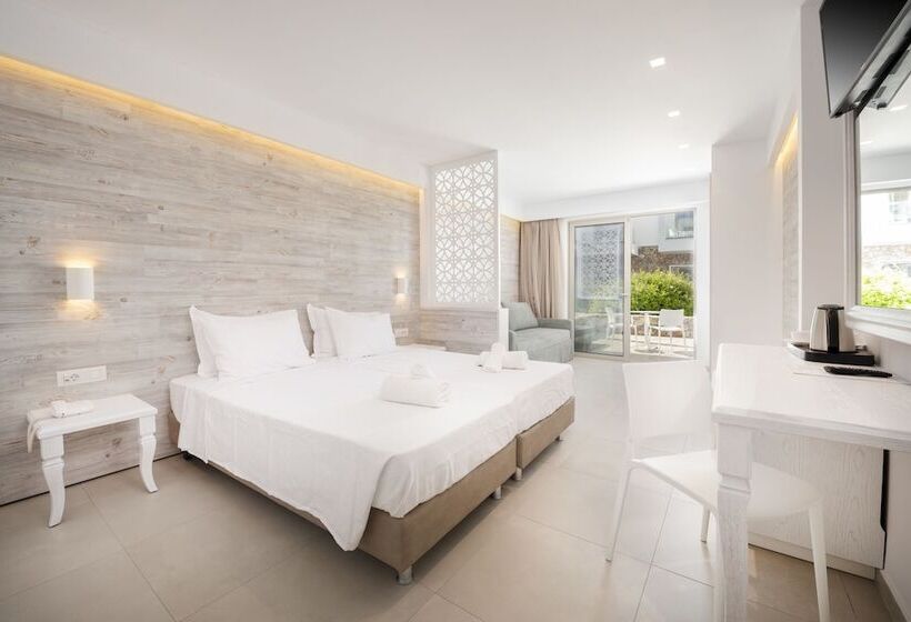 プールの見えるデラックスルーム, Apollon Windmill Boutique Hotel   Adults Only