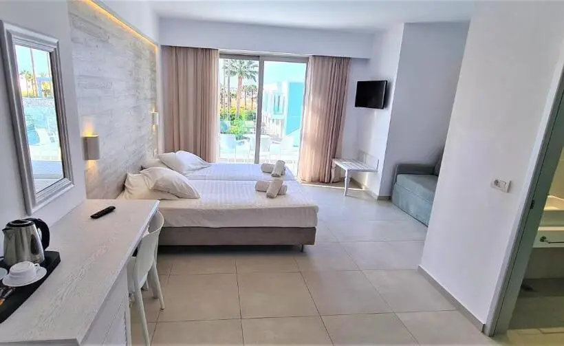 ジュニアスイートデラックス プールビュー, Apollon Windmill Boutique Hotel   Adults Only