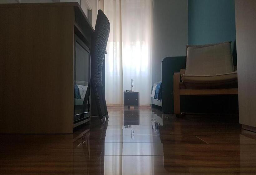 اتاق استاندارد یک نفره, B&b Al Volo2