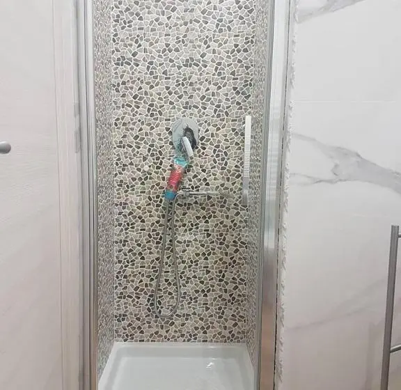 اتاق استاندارد سه نفره, B&b Al Volo2