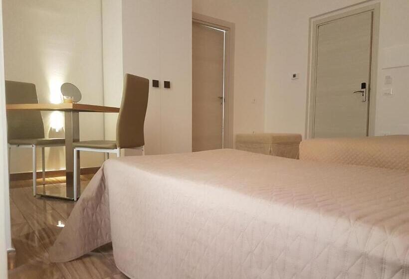 اتاق استاندارد سه نفره, B&b Al Volo2