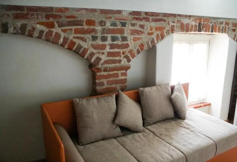 シティビューのデラックスルーム, Palazzo Sacco Hostello Fossano