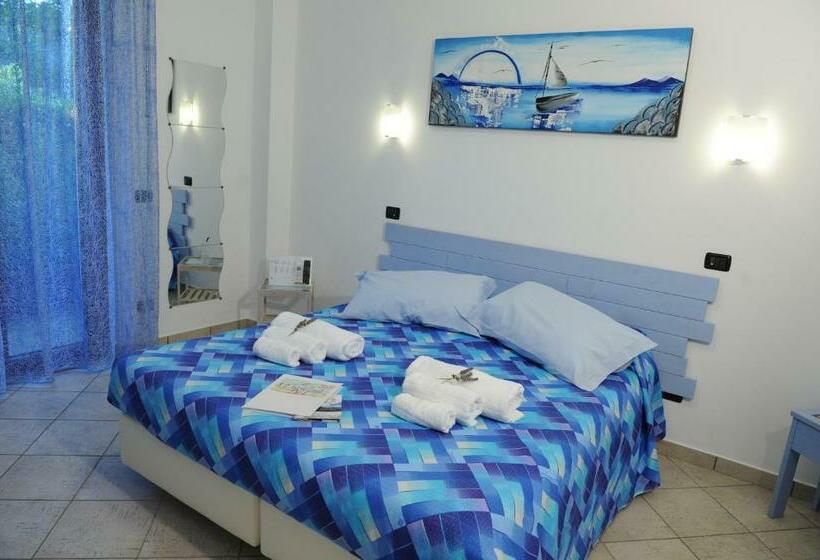 חדר סטנדרט נוף לגינה, A 2 Passi Dagli Dei