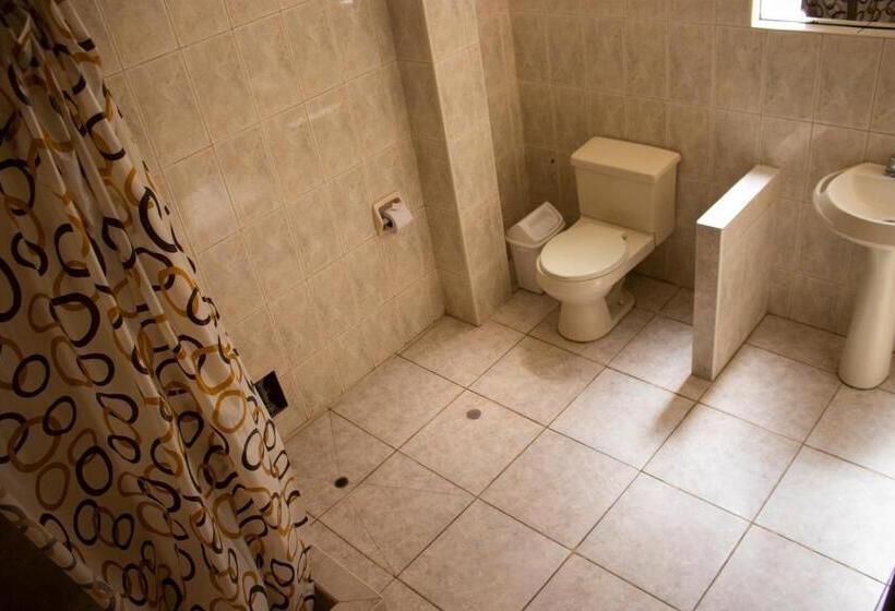 غرفة قياسية رباعية, Pacha Suite