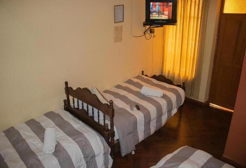 غرفة عائلية, Pacha Suite