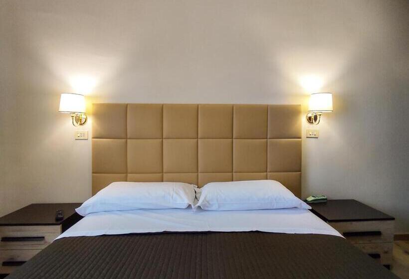 Номер Стандарт, Delle Ortensie