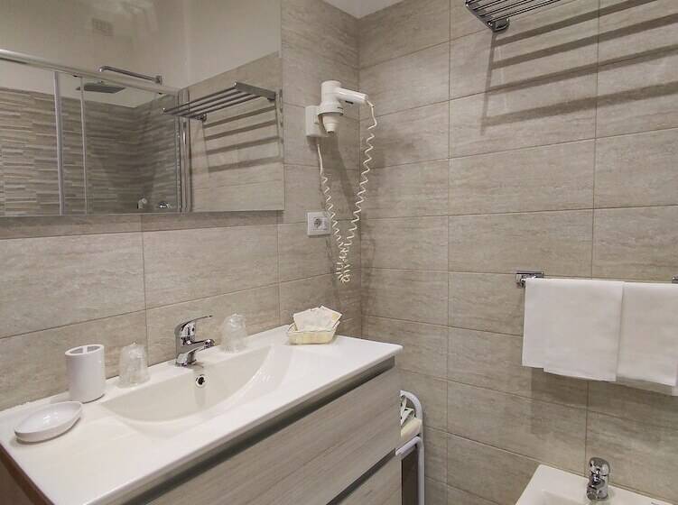 Номер Стандарт, Delle Ortensie