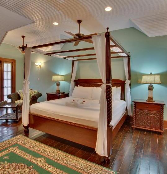 جناح ديلوكس, Mahogany Hall Luxury Boutique Resort