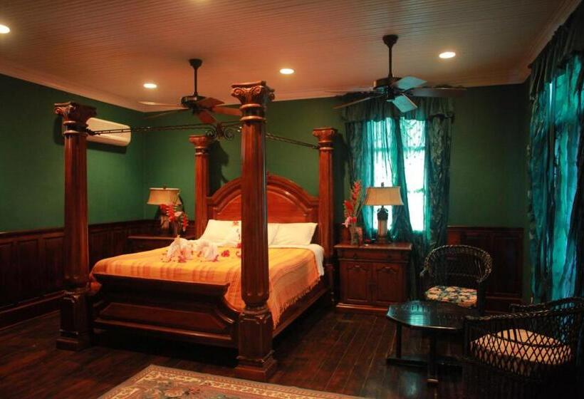 Люкс Повышенной Комфортности, Mahogany Hall Luxury Boutique Resort