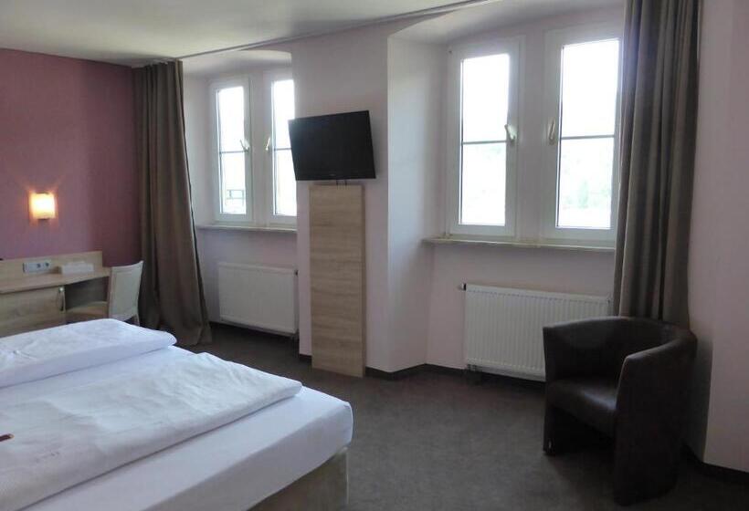 リバービュースタンダードルーム, Rheinhotel Zur Krone