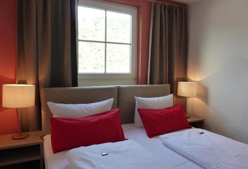 スタンダードトリプルルーム, Rheinhotel Zur Krone