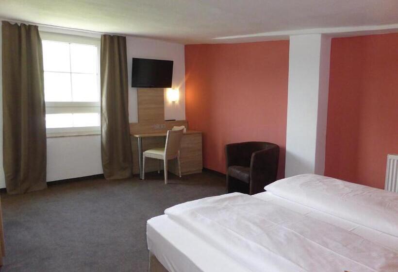 リバービュースタンダードルーム, Rheinhotel Zur Krone