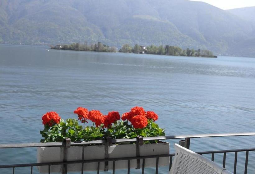 带阳台套房, Art Hotel Ristorante Posta Al Lago