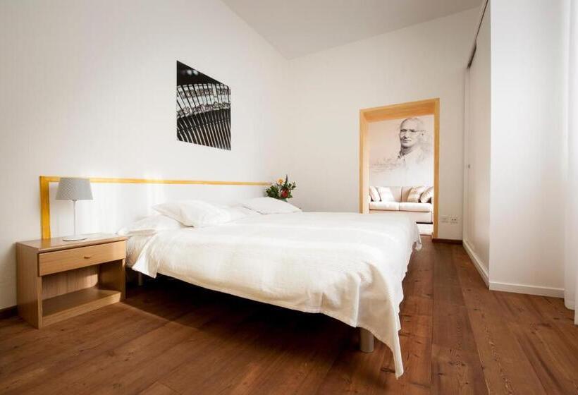 带阳台套房, Art Hotel Ristorante Posta Al Lago