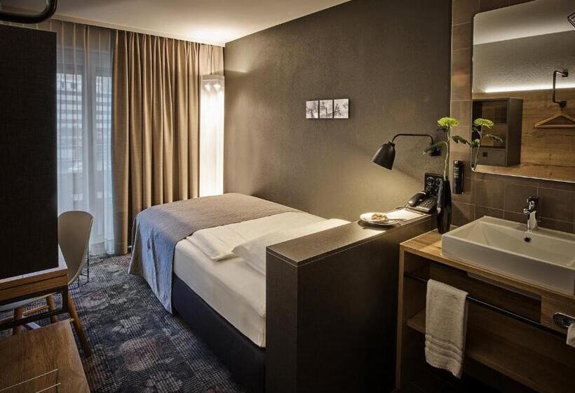 غرفة قياسية فردية, Baxter