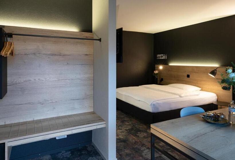 غرفة قياسية, Baxter