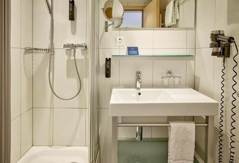 غرفة قياسية, Baxter