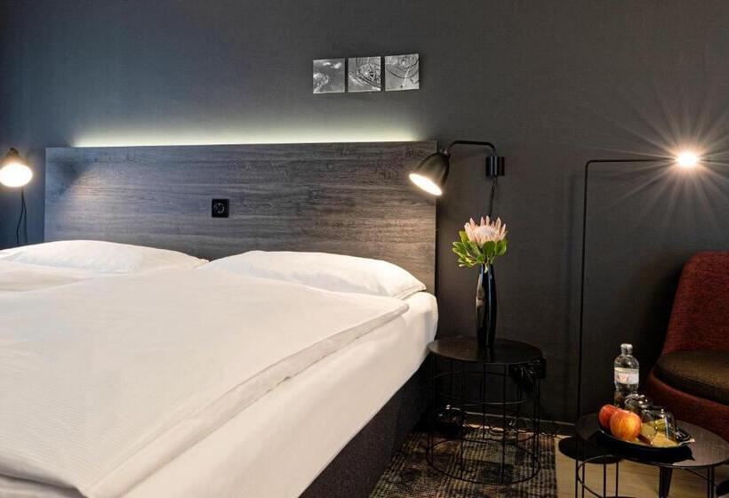 غرفة ديلوكس, Baxter