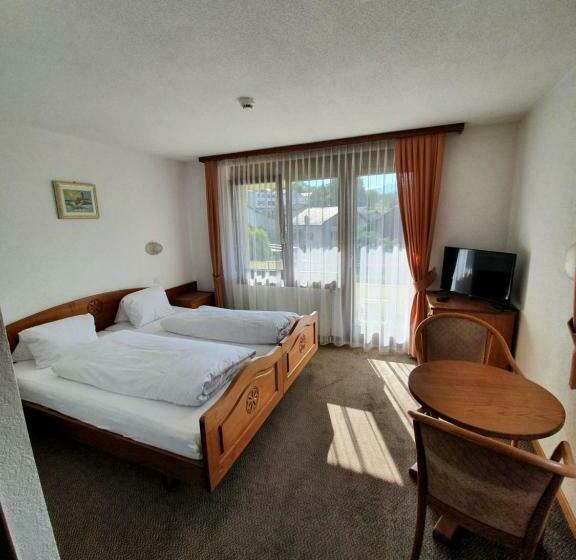 חדר סטנדרט, Central