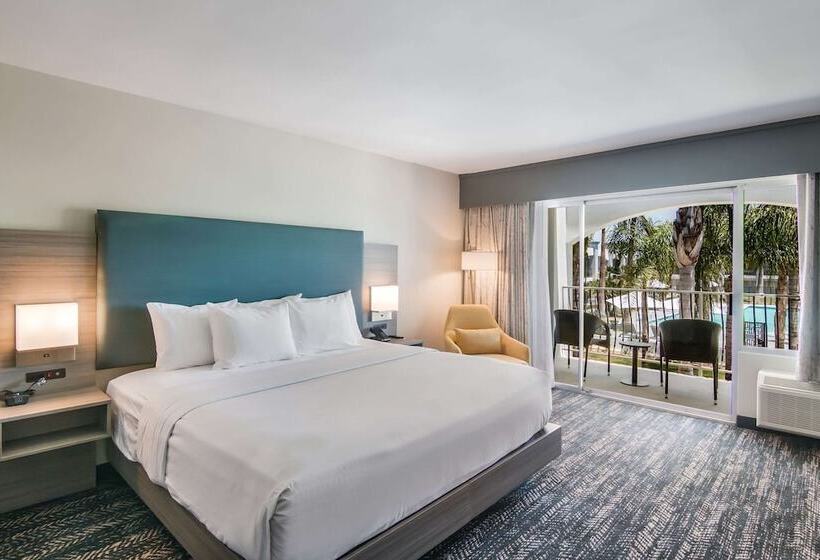 غرفة قياسية سرير مزدوج, Hourglass Hotel, Ascend Hotel Collection