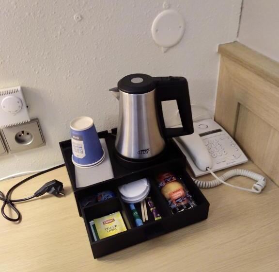 חדר סטנדרט לארבעה, Kyriad Rennes Sud   Cesson Chantepie