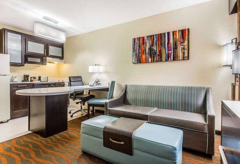 Люкс, Mainstay Suites Greenville Airport