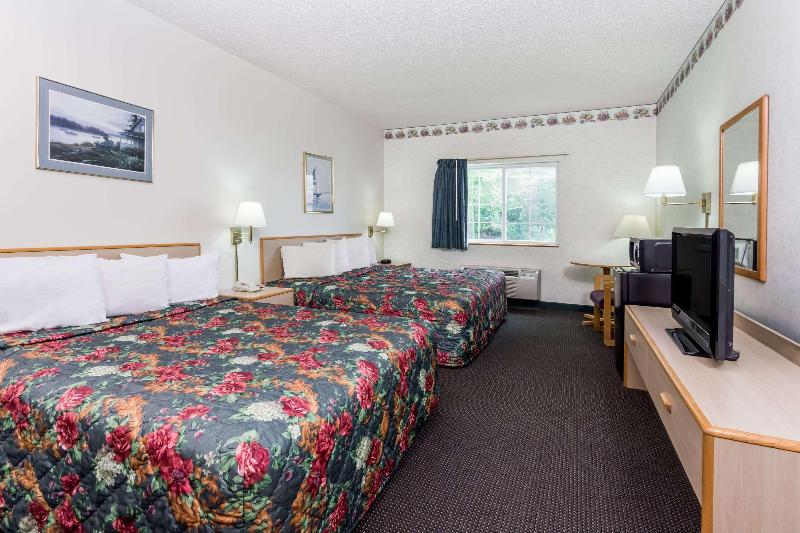 غرفة قياسية سرير كينج, Quality Inn Central Wisconsin Airport