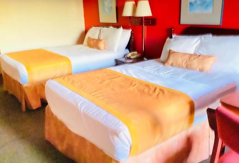 2ダブルベッドのスタンダードルーム, Ramada By Wyndham Walterboro