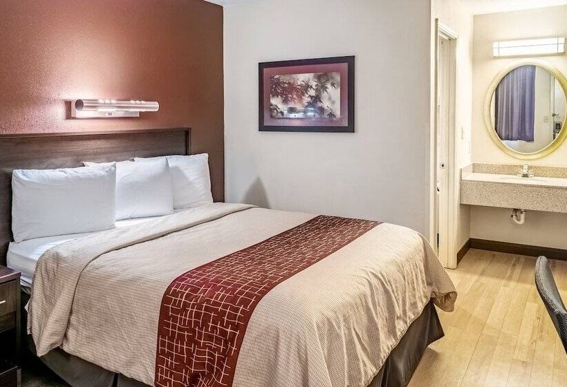 غرفة ديلوكس, Red Roof Inn Columbus  Taylorsville