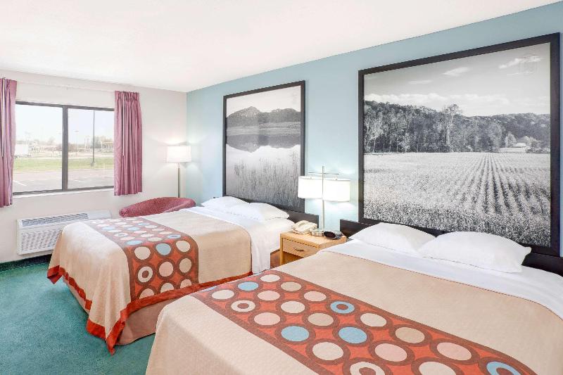 디럭스 룸, Red Roof Inn Lexington