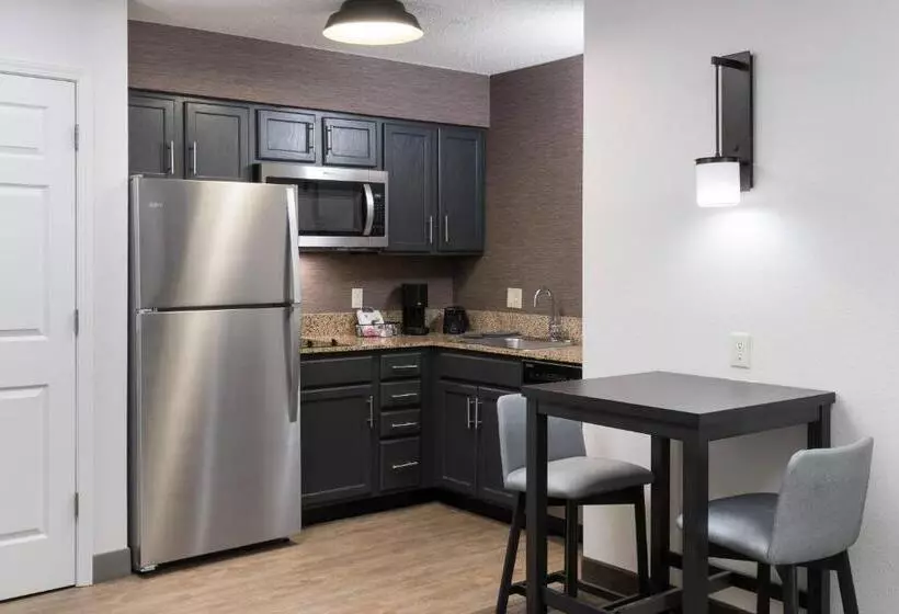 キングサイドベッドのスタンダードワンルーム, Residence Inn Boston Westford