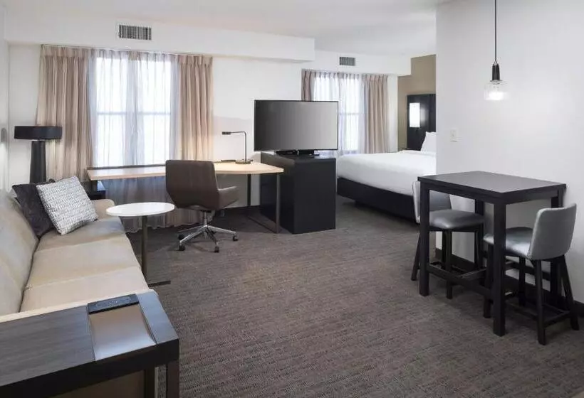 クイーンベッドのスタンダードスタジオ, Residence Inn Boston Westford