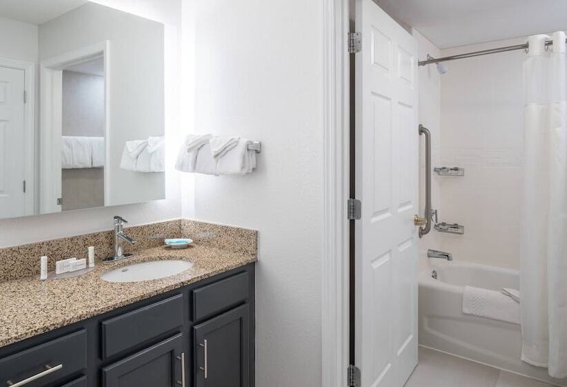 Люкс 2 Спальни, Residence Inn Boston Westford
